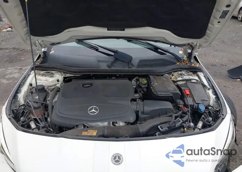 2018 Mercedes-Benz Cla 250 4Matic z USA, uszkodzony, nr VIN WDDSJ4GBXJN522309